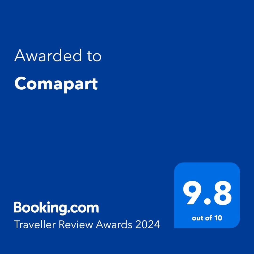 Comapart 巴克乌 外观 照片